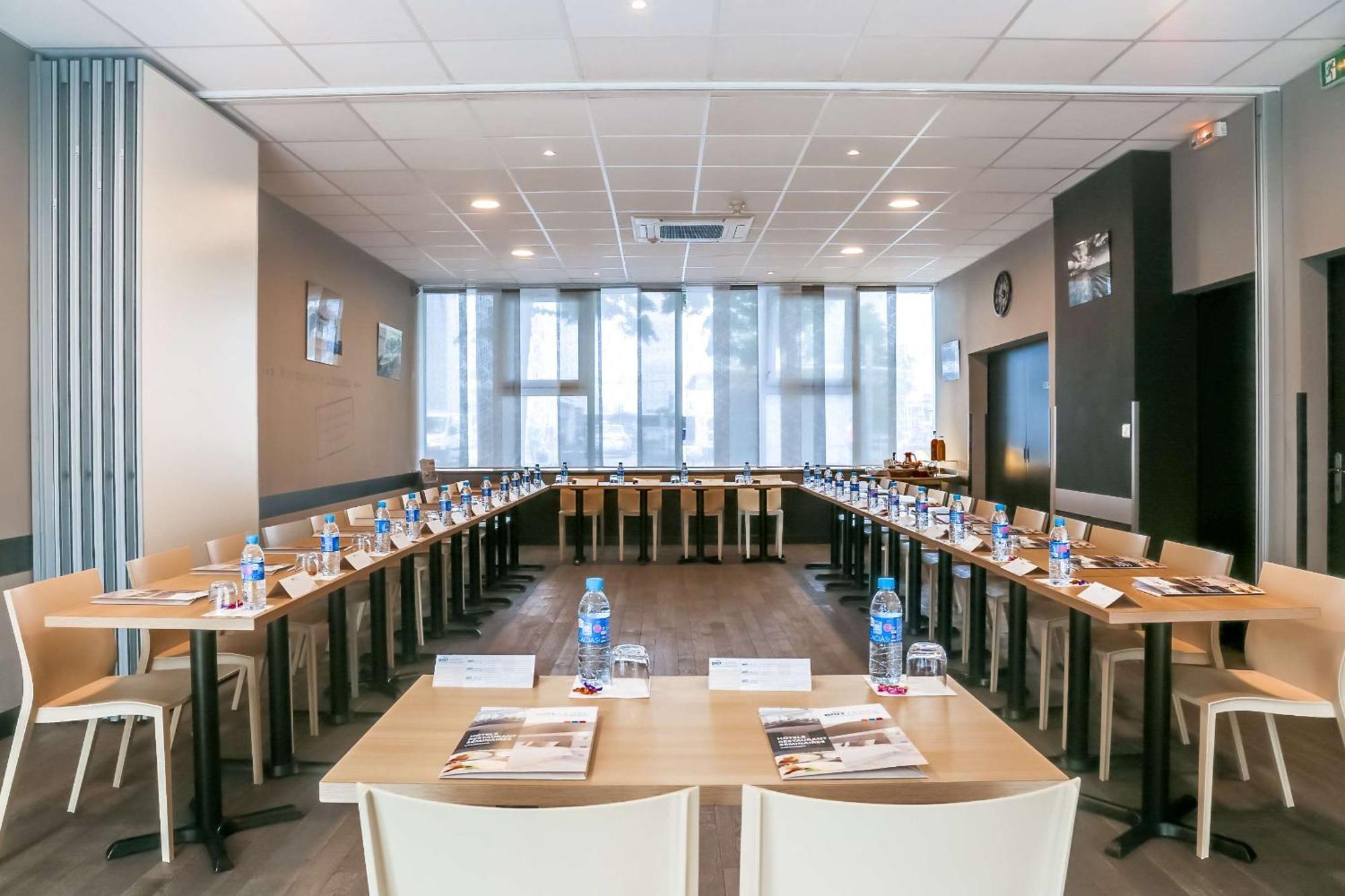 Brit Hotel Saint-Nazaire Centre Bagian luar foto