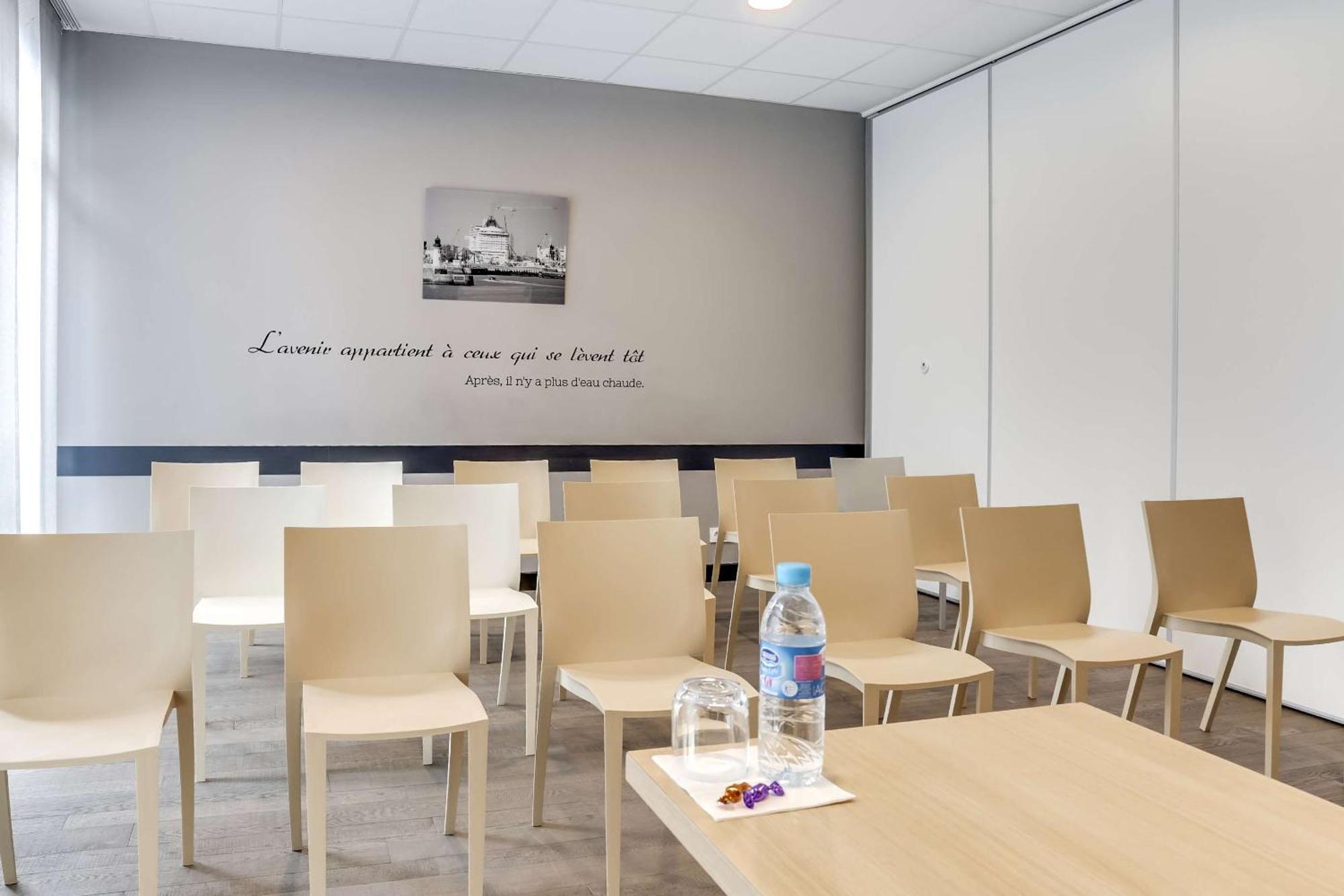 Brit Hotel Saint-Nazaire Centre Bagian luar foto