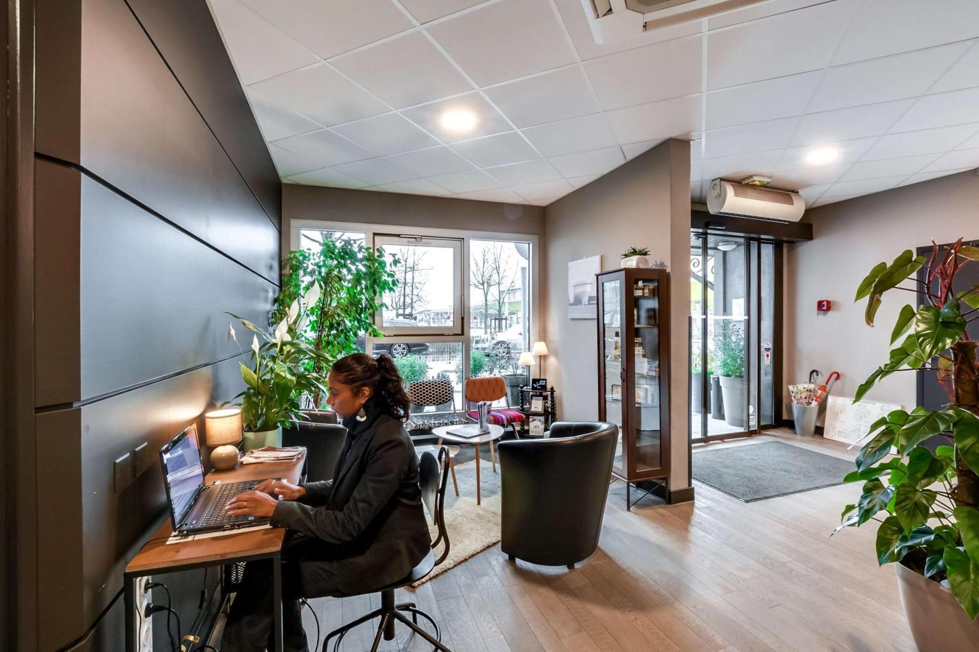 Brit Hotel Saint-Nazaire Centre Bagian luar foto